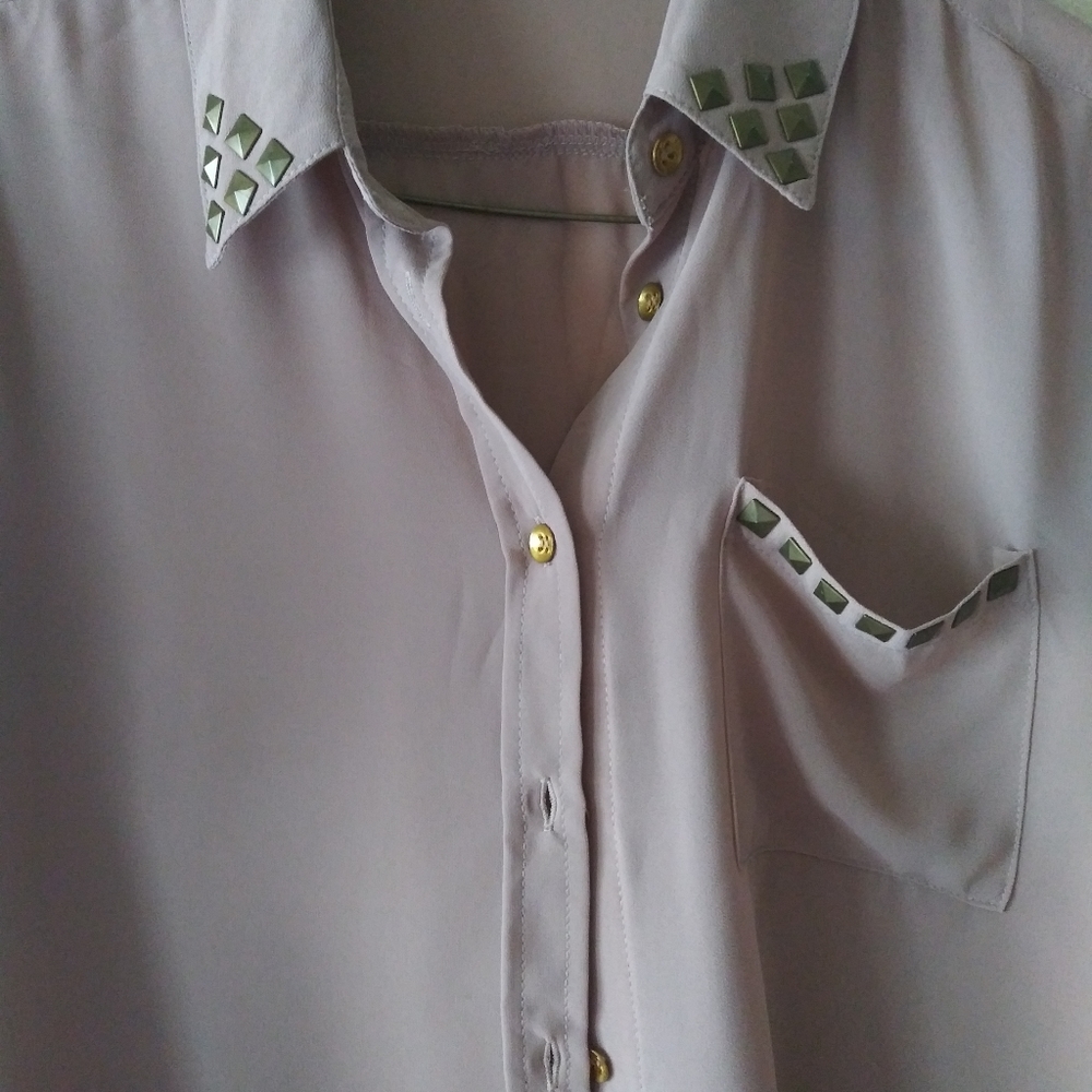 Blouse - Picture 2 of 4